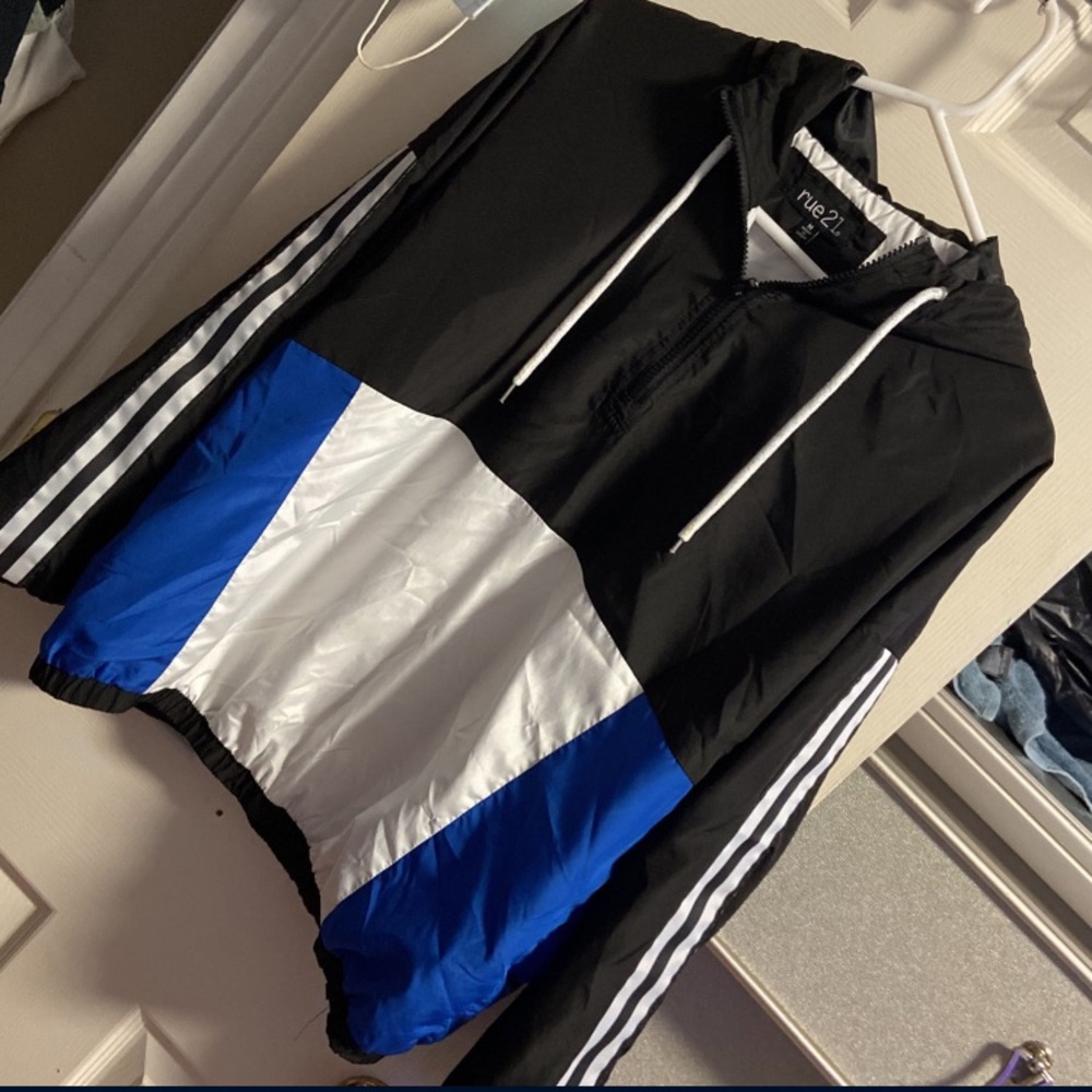 Rue 21 windbreaker